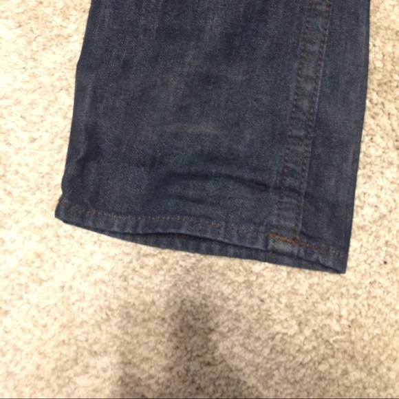 True Religion - Picture 2 of 6